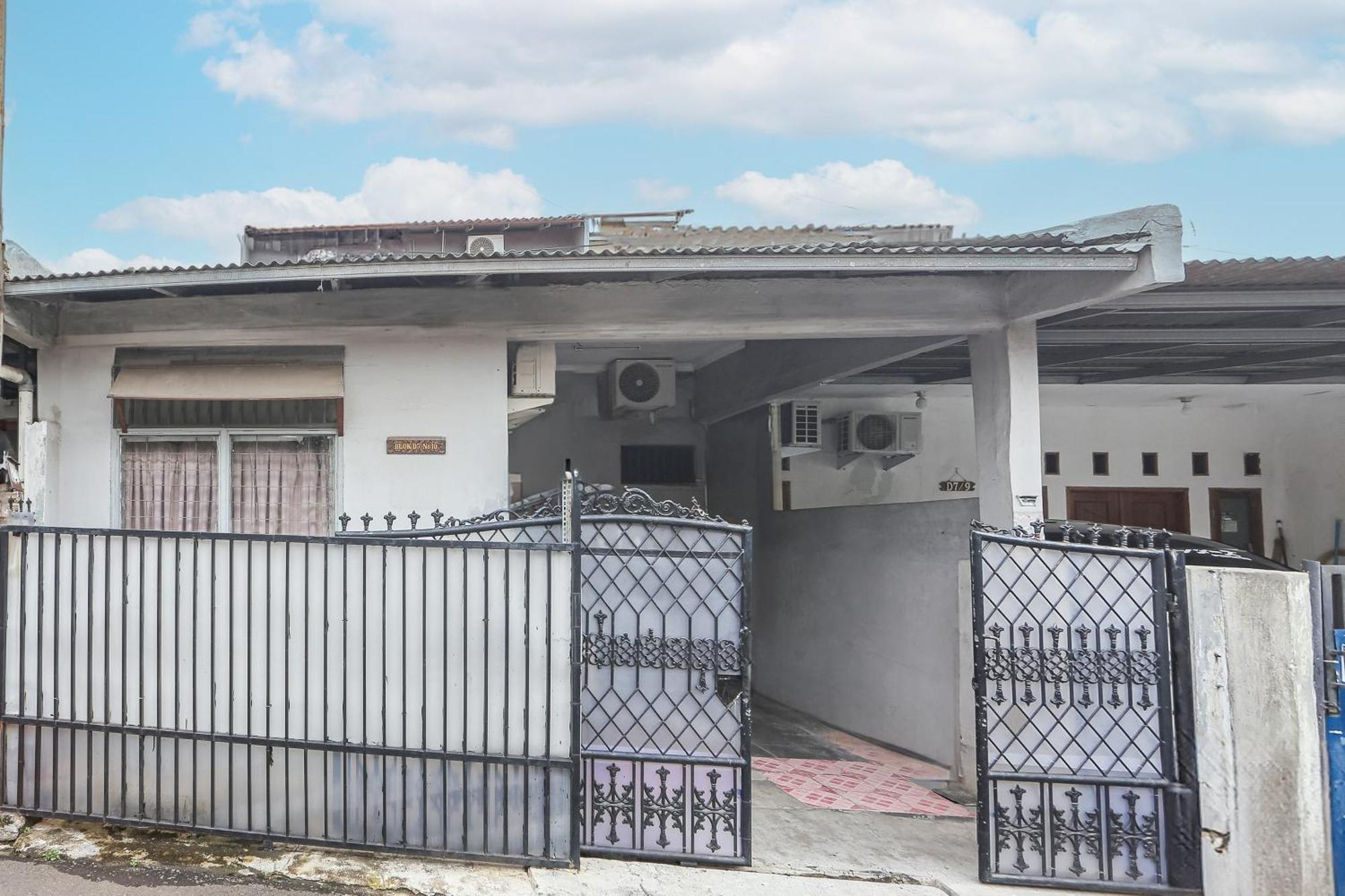 Spot On 93515 Pulo Gebang 2* Jakarta