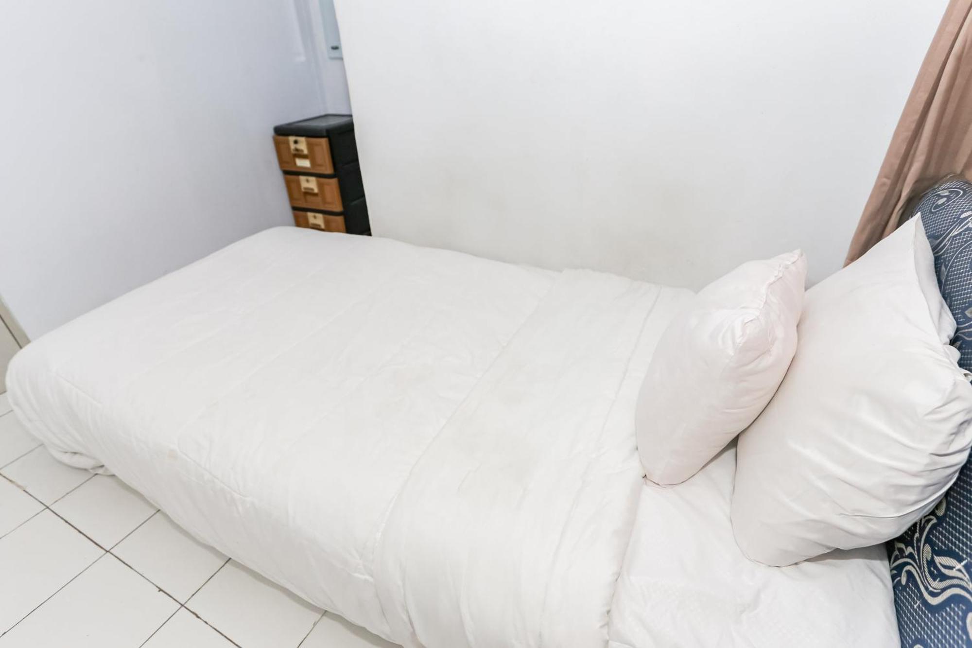 Spot On 93515 Pulo Gebang Hotel