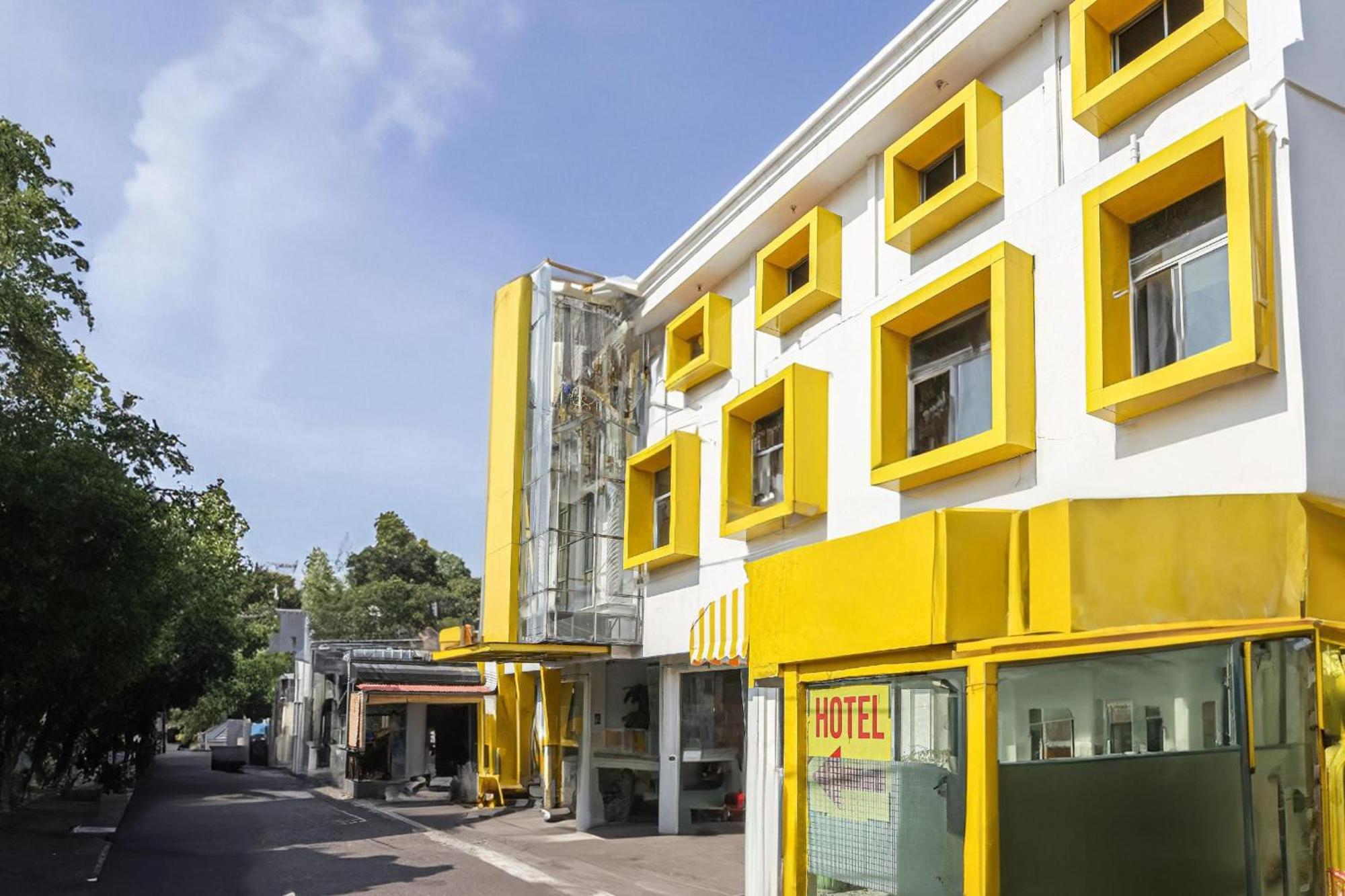 Collection O Tanah Abang Near Stasiun Tanah Abang Formerly Bimo Slipi Hotel 4*
