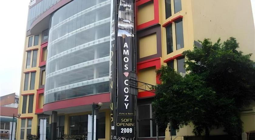 Hotel Amos Cozy Melawai Jakarta