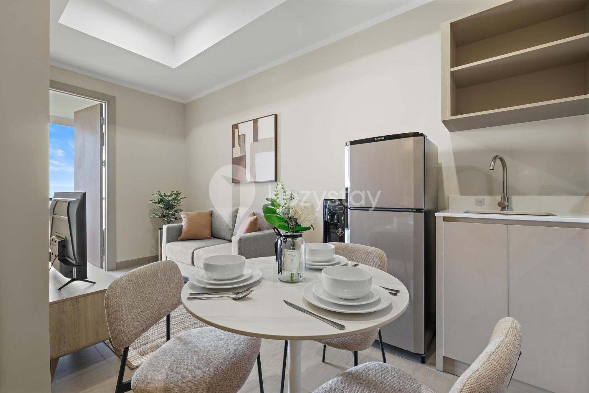Serora By Kozystay - Kemayoran Apartment *