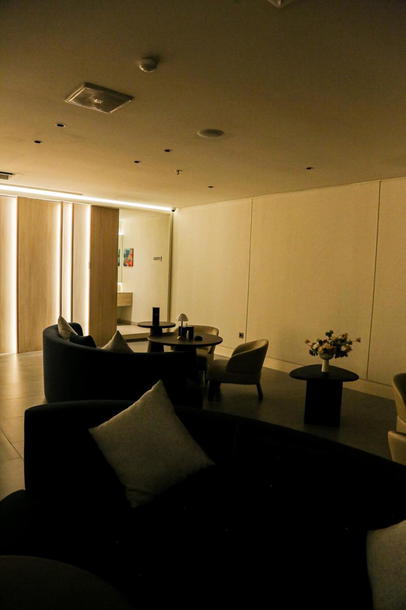 Ow! Boutique Kemayoran Hotel