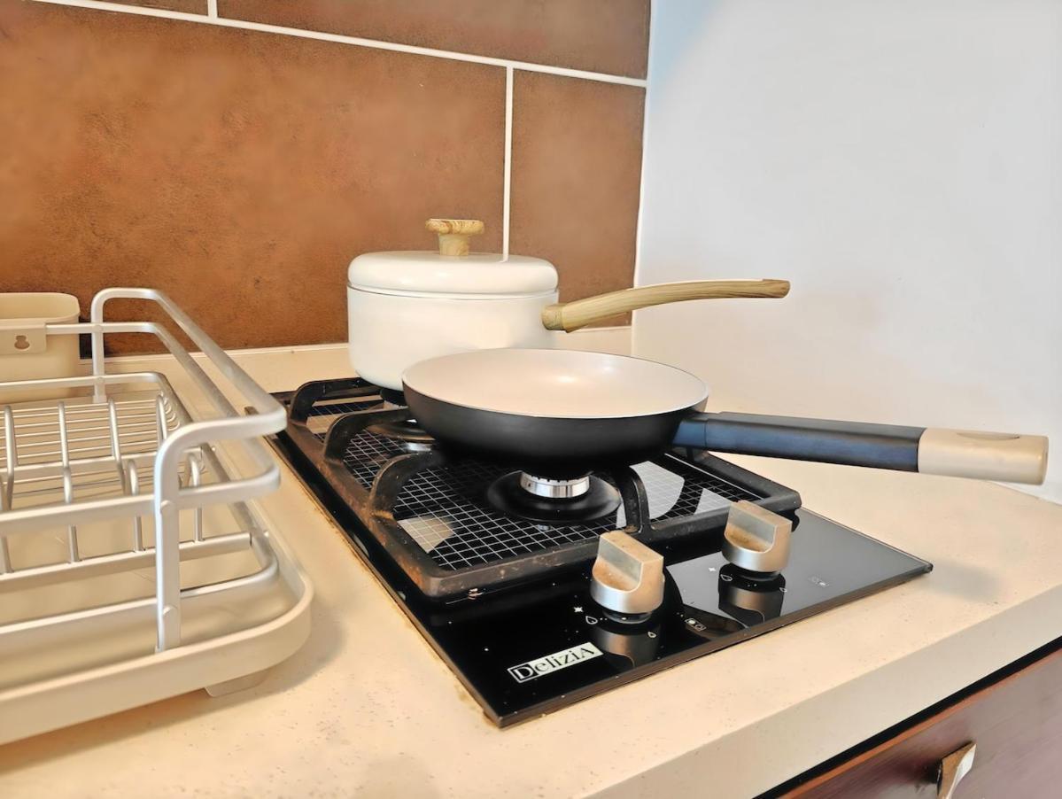 Stategic 1et Cikditiro 2br With Pool, Gym, Wi-fi By 2ndhome * Jakarta