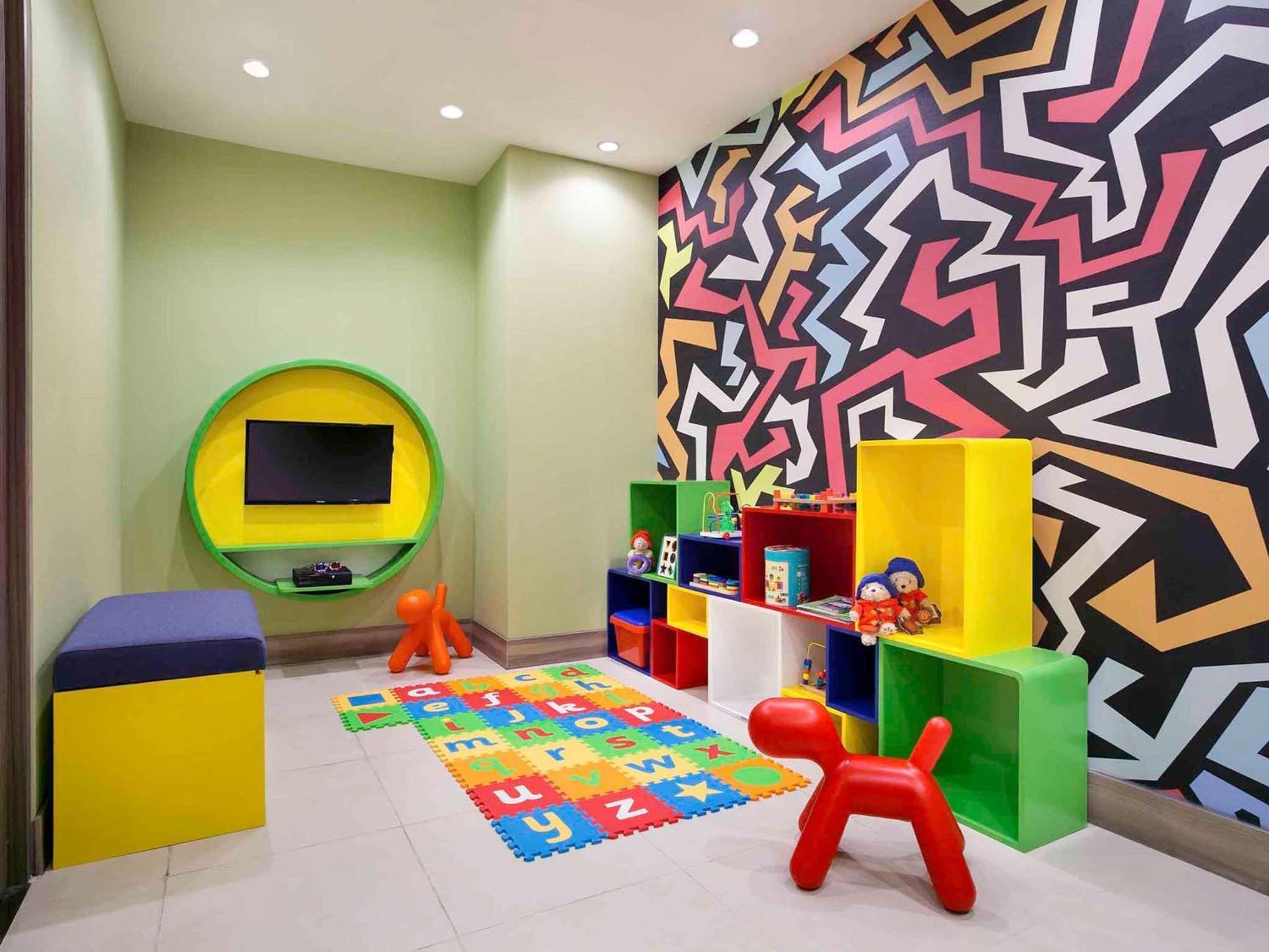 Ibis Styles Mangga Dua Square Hotel 3*
