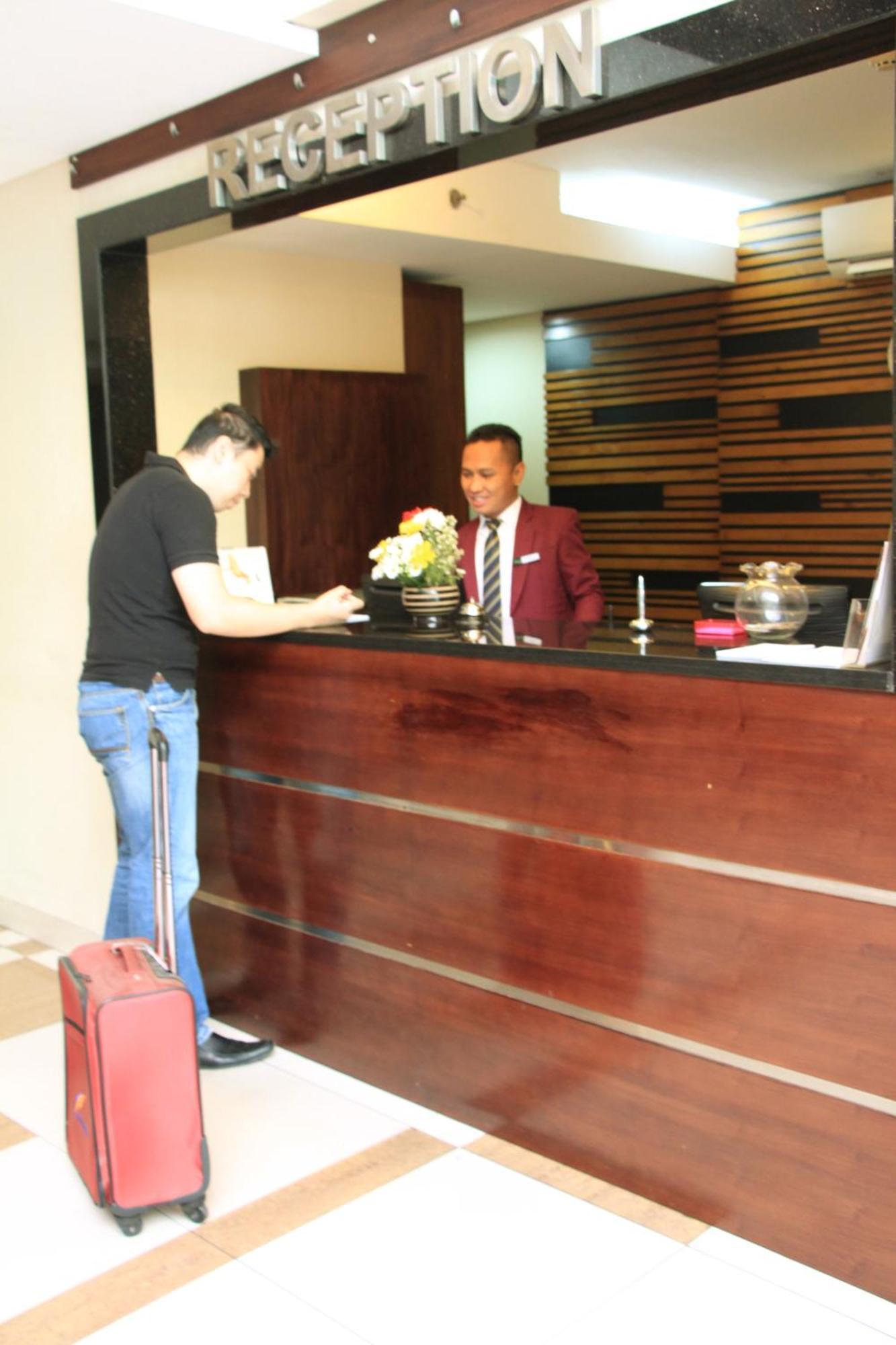 Prasada Mansion Sudirman Hotel 3*