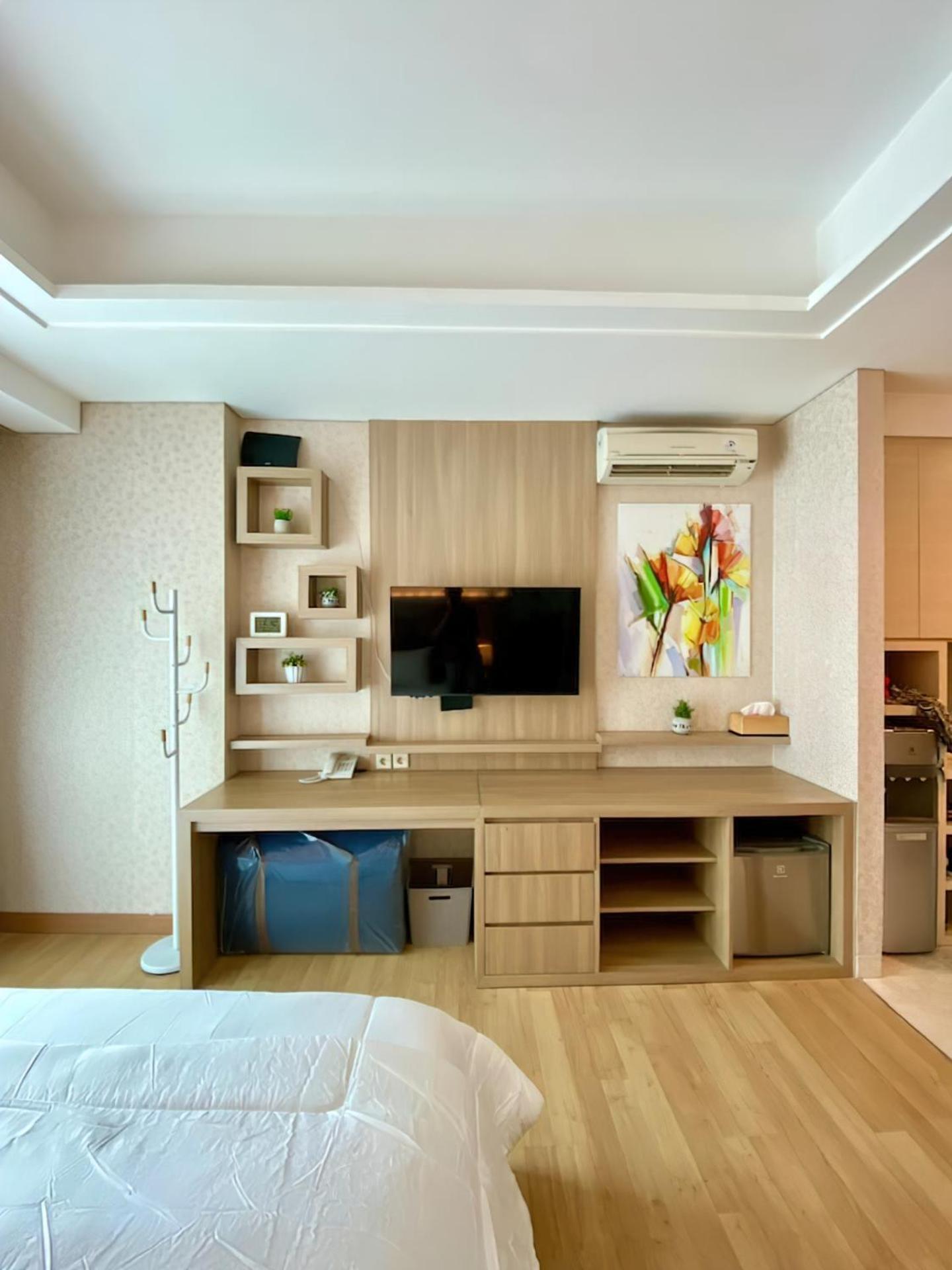 Capitol Prism Sky Apartment