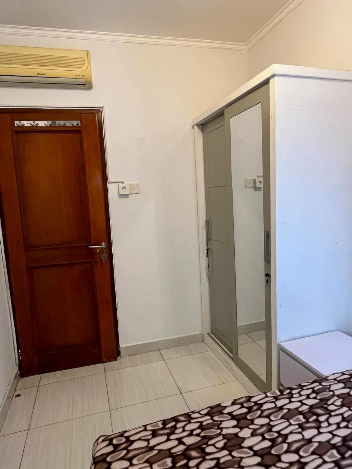 Cozy By Stayin Apartment Jakarta