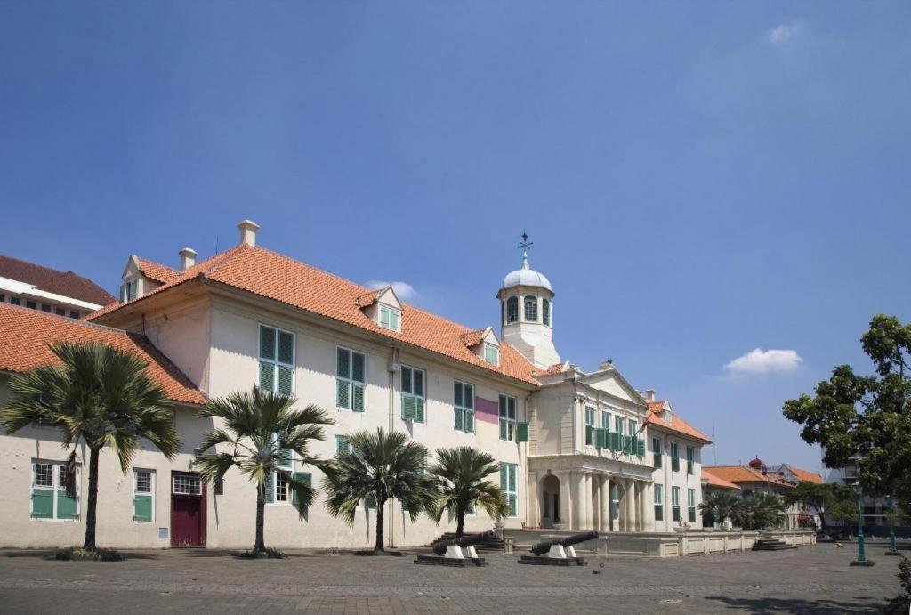 U Mangga Besar Hotel Jakarta