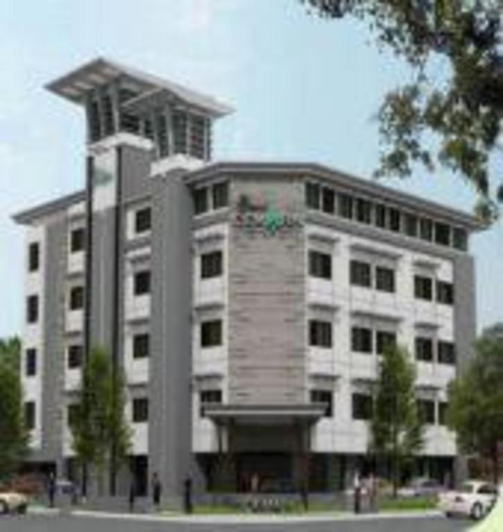 Hotel Grand Cemara 3*