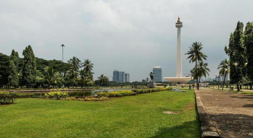 Casa Living Setiabudi Jakarta 2*
