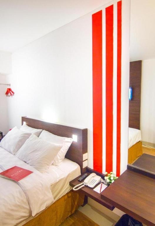 Hotel Redstar 3*