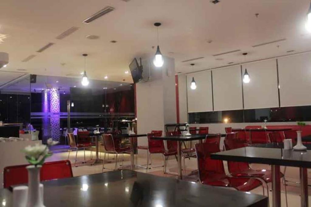 Redstar 3* Jakarta