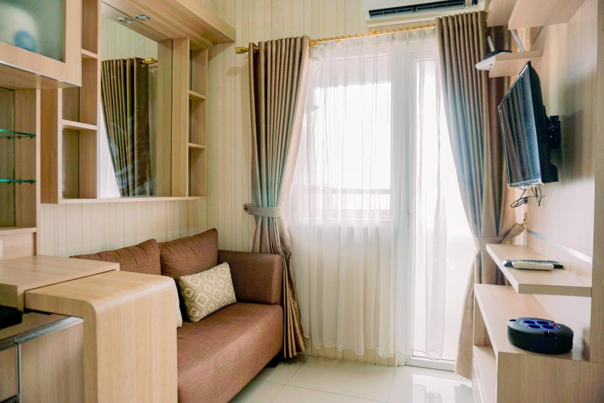 Comfort 2br At Pramuka By Travelio