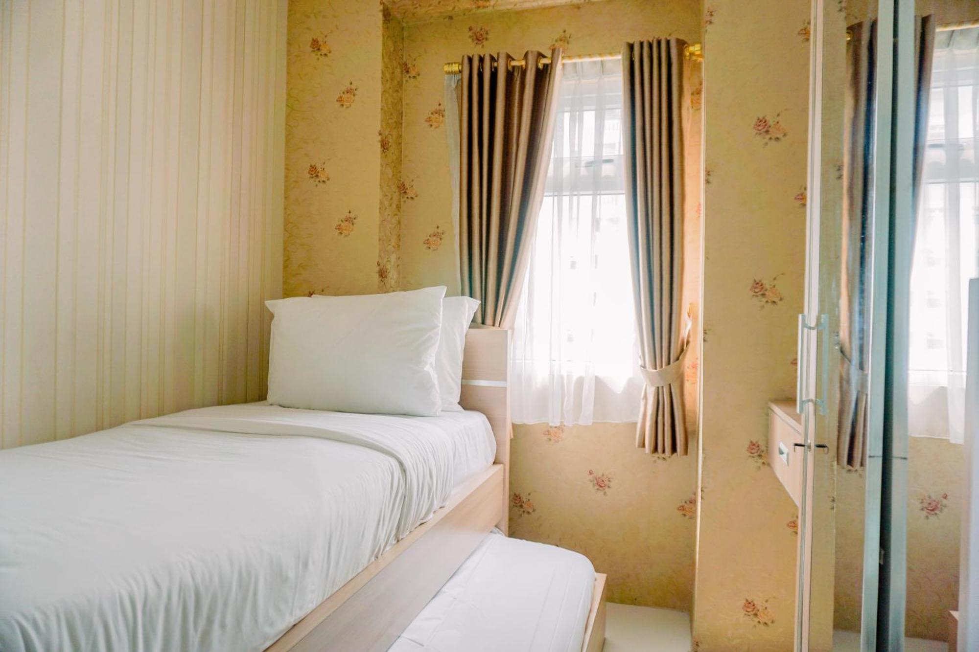 Comfort 2br At Pramuka By Travelio Apartment