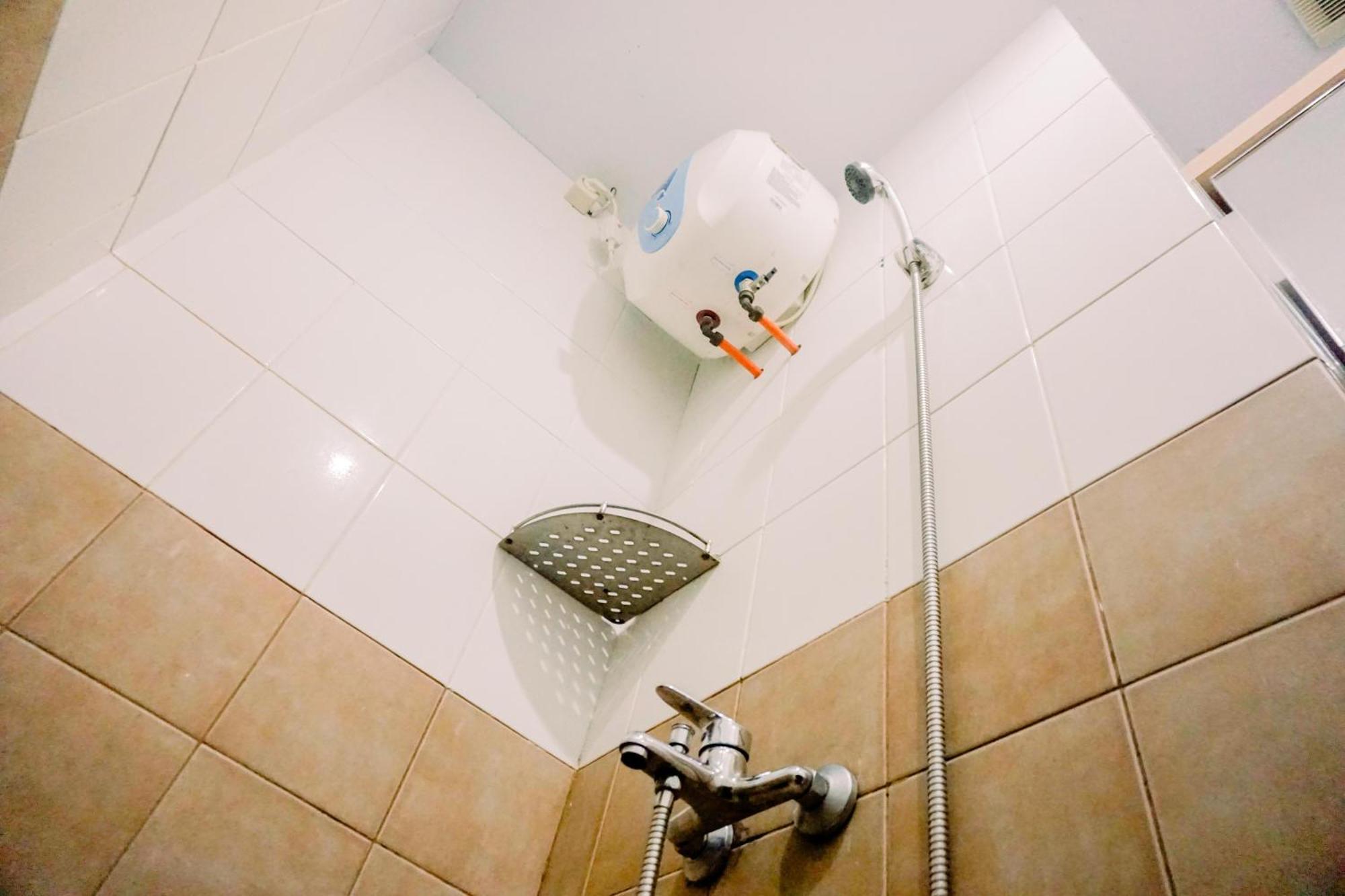 Apartment Comfort 2br At Pramuka By Travelio