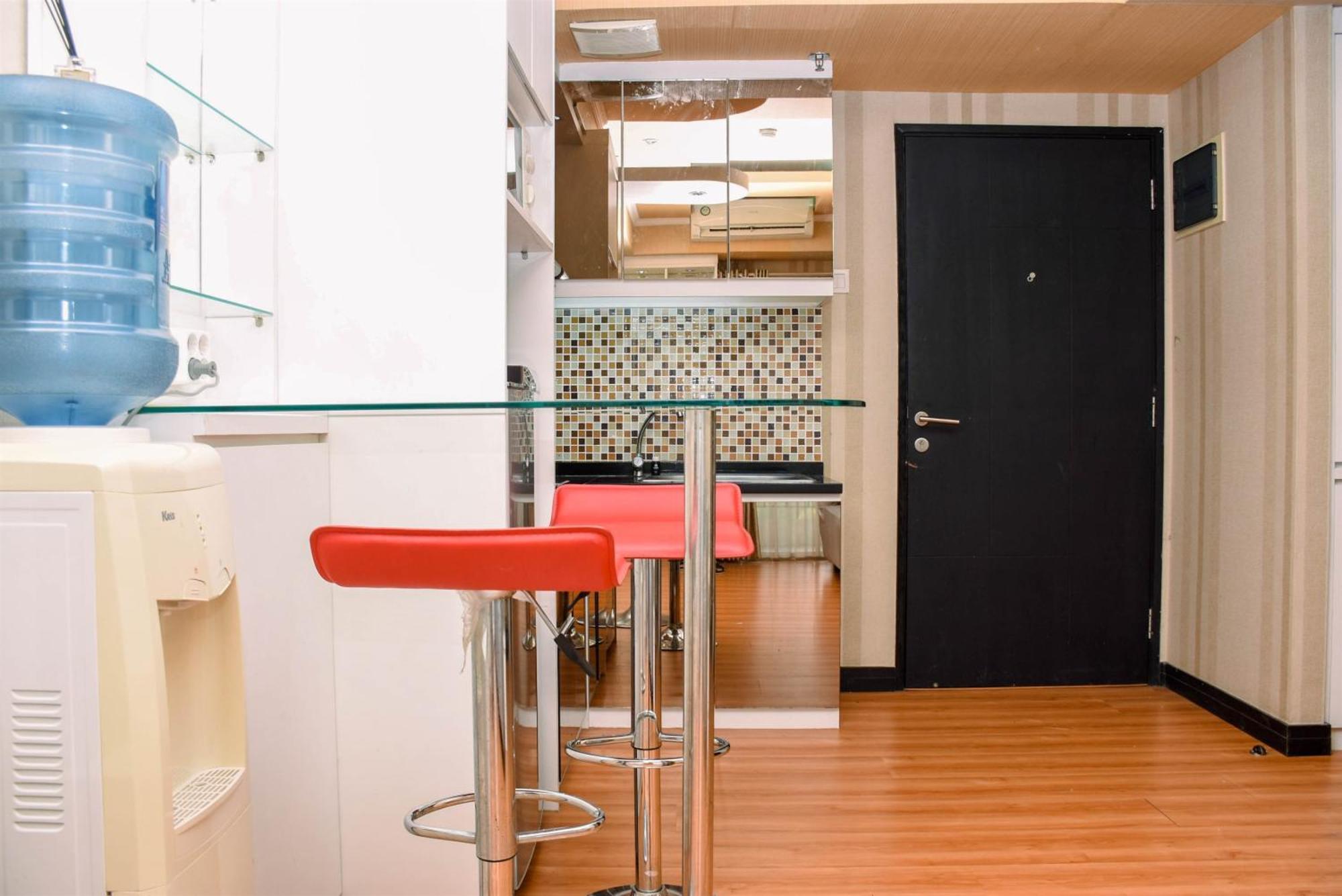 And Homey 1br At The Wave Kuningan By Travelio *