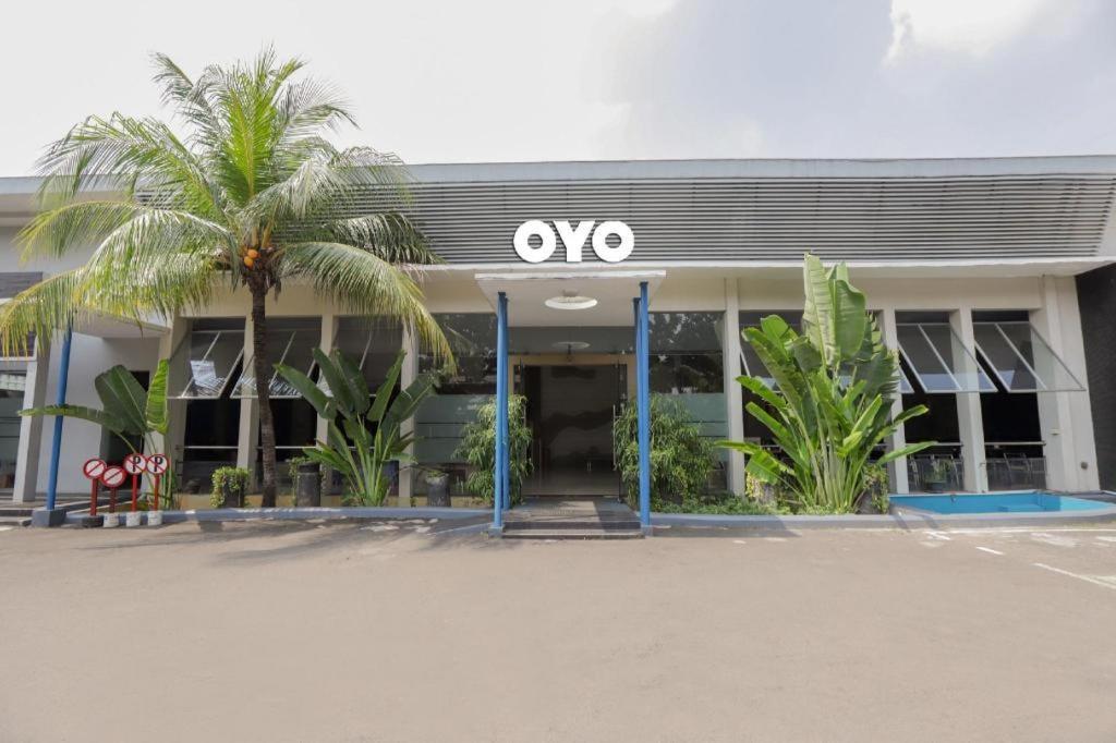 Senen Indah Syariah 2* Jakarta