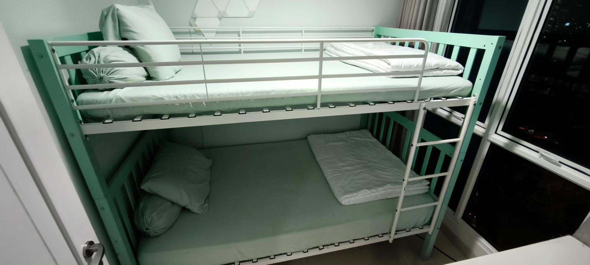 Grand & Spacious 2-bedroom Family Retreat * Jakarta