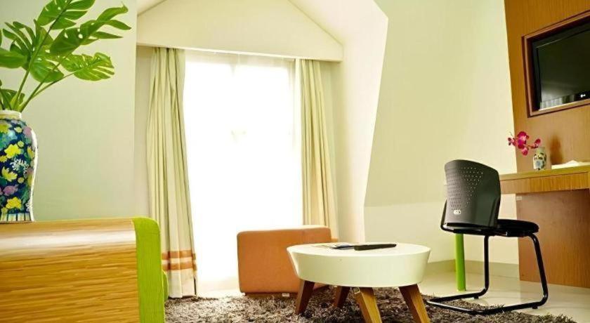 Pomelotel Patra Kuningan Hotel 3*