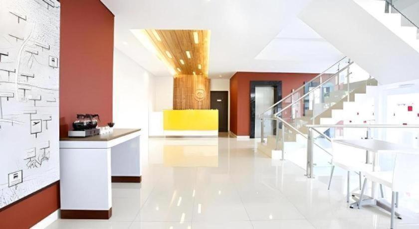 Amaris La Codefin Kemang Hotel