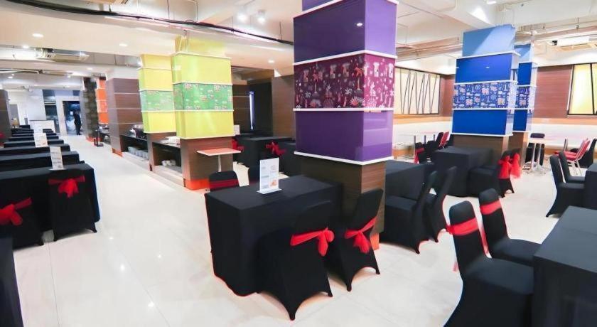 Hotel U Mangga Besar 3*
