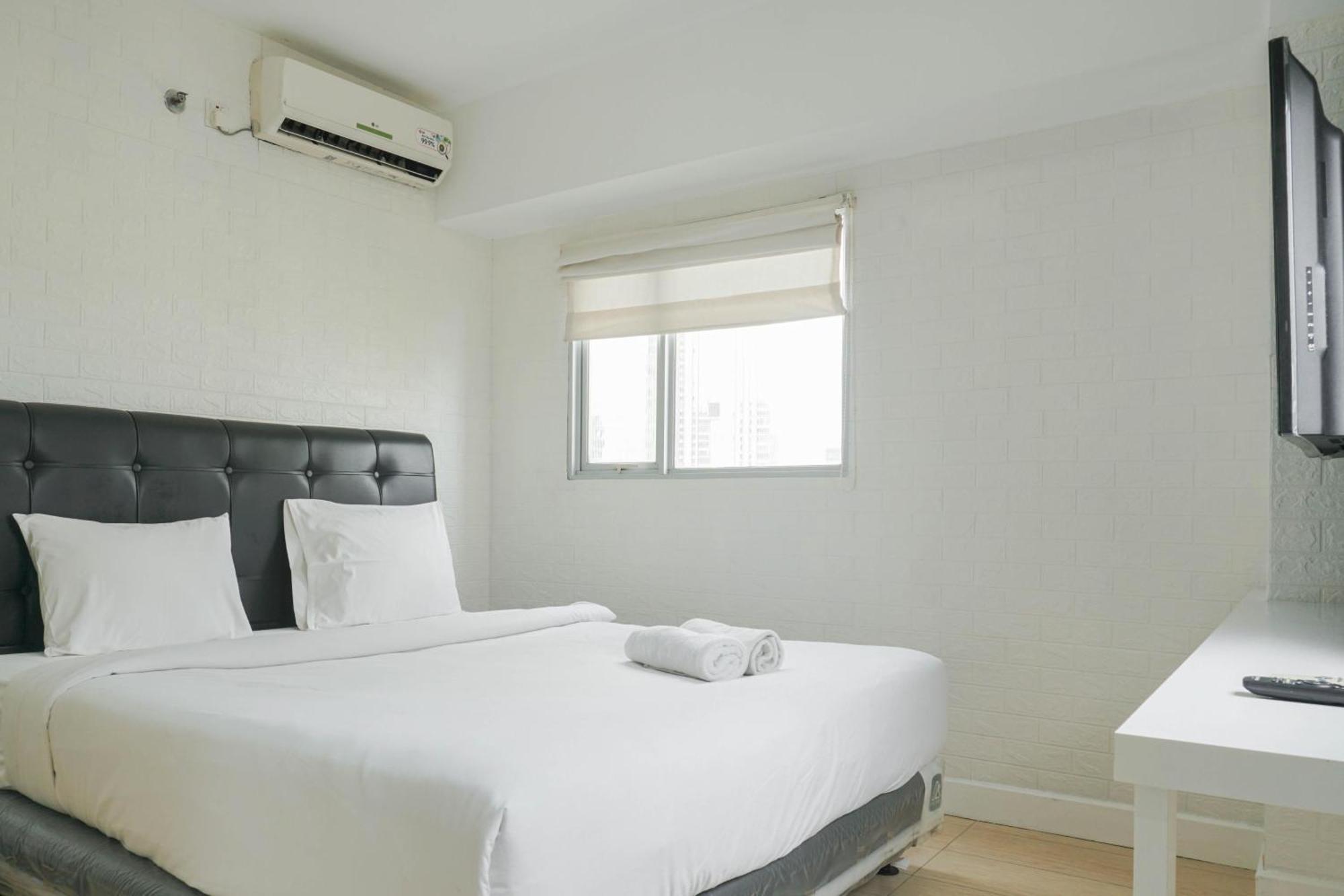 Location 2br At The Wave Kuningan By Travelio