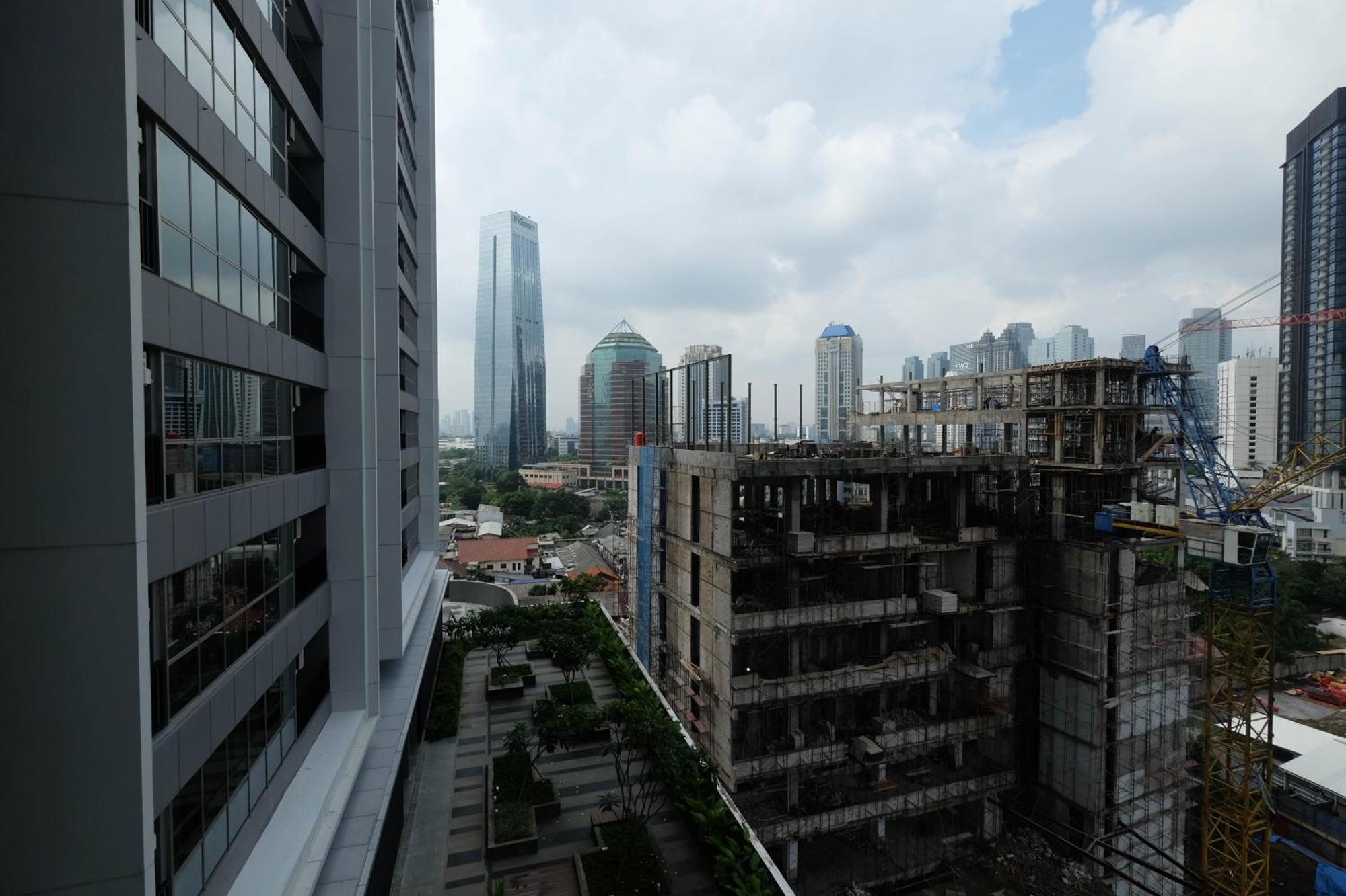 Minimalist And Homey 1br At Ciputra World 2 By Travelio Jakarta