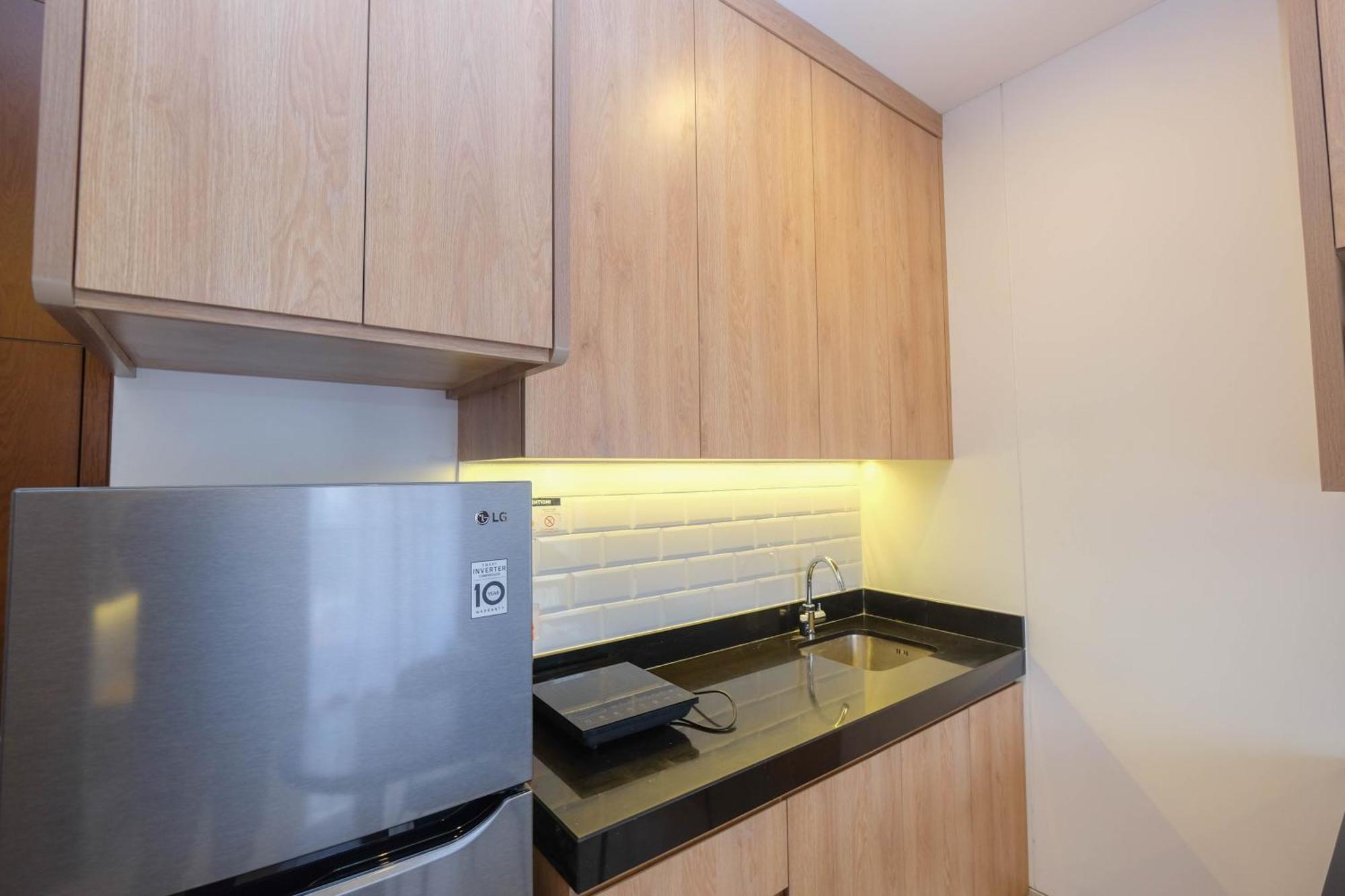 Minimalist And Homey 1br At Ciputra World 2 By Travelio