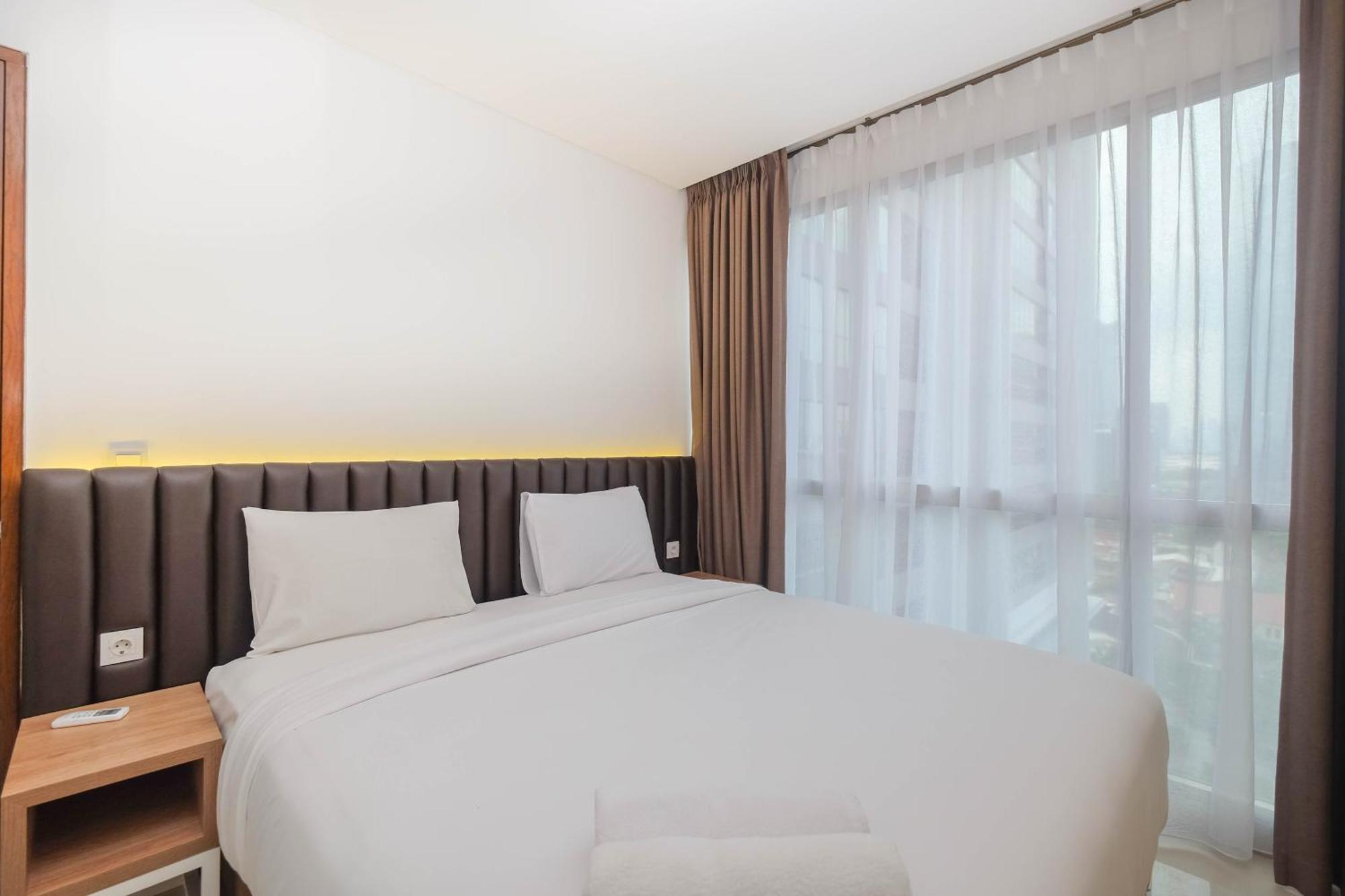 Apartment Minimalist And Homey 1br At Ciputra World 2 By Travelio *