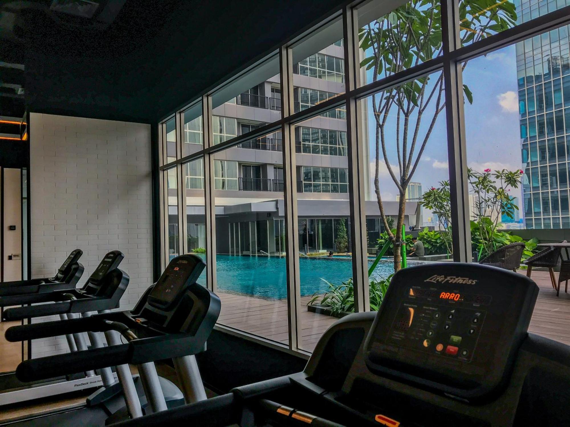 Minimalist And Homey 1br At Ciputra World 2 By Travelio Apartment Jakarta