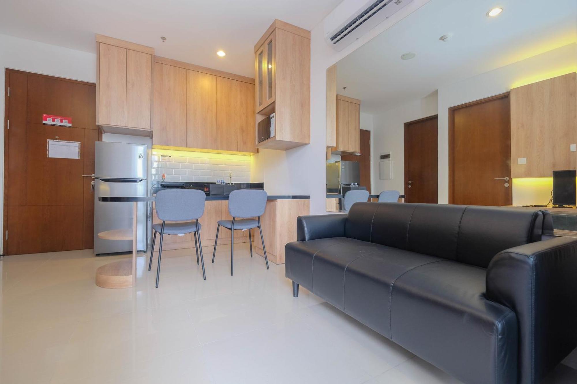 Minimalist And Homey 1br At Ciputra World 2 By Travelio Apartment Jakarta