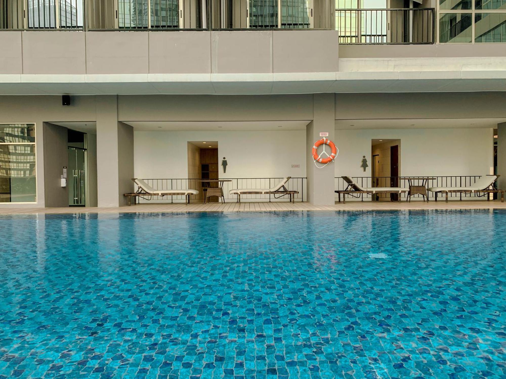 Minimalist And Homey 1br At Ciputra World 2 By Travelio
