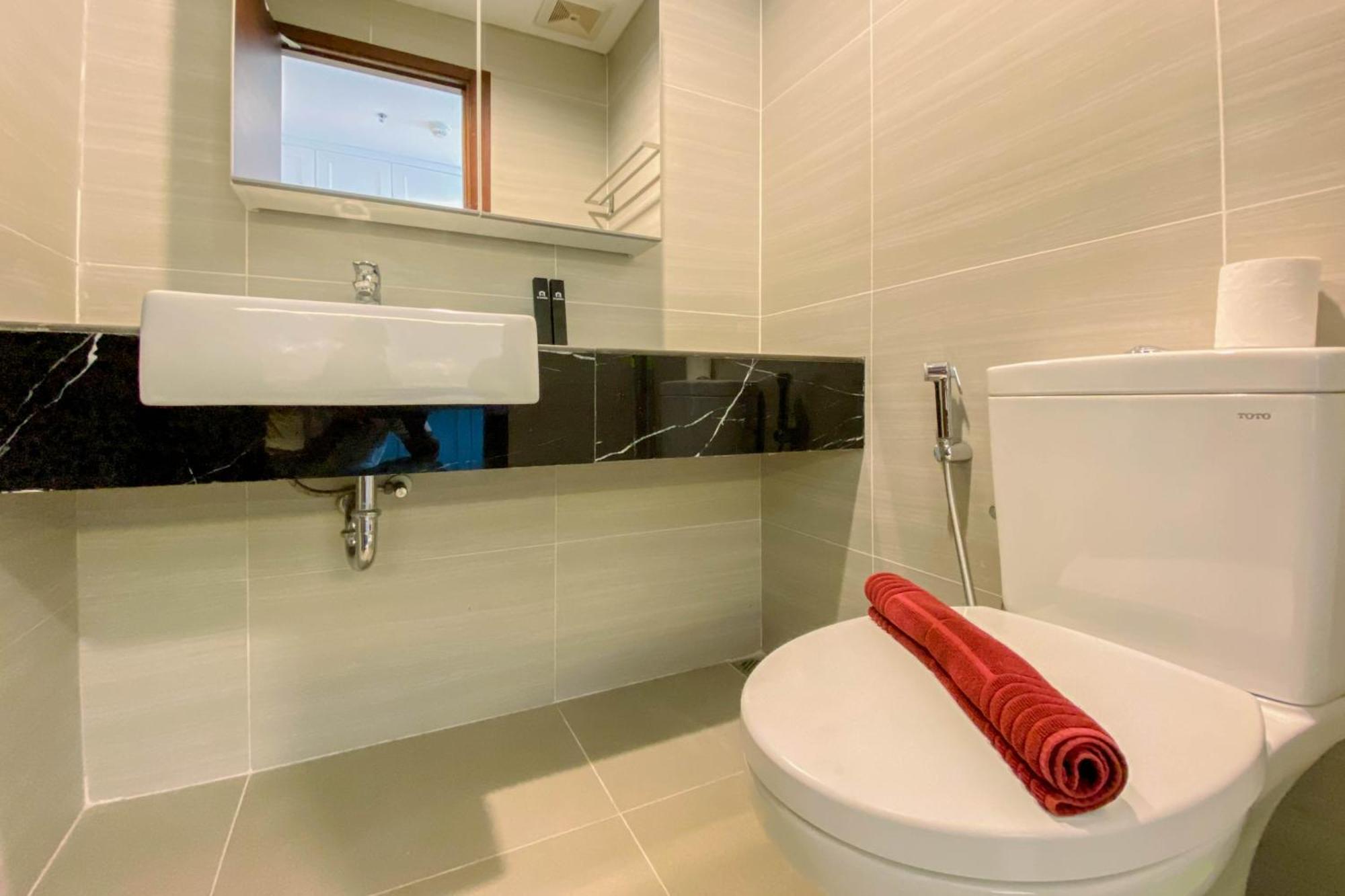 Apartment Cozy At West Vista By Travelio Jakarta