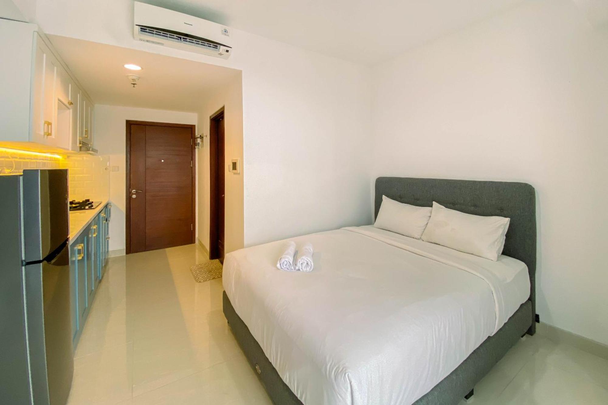 Cozy At West Vista By Travelio * Jakarta