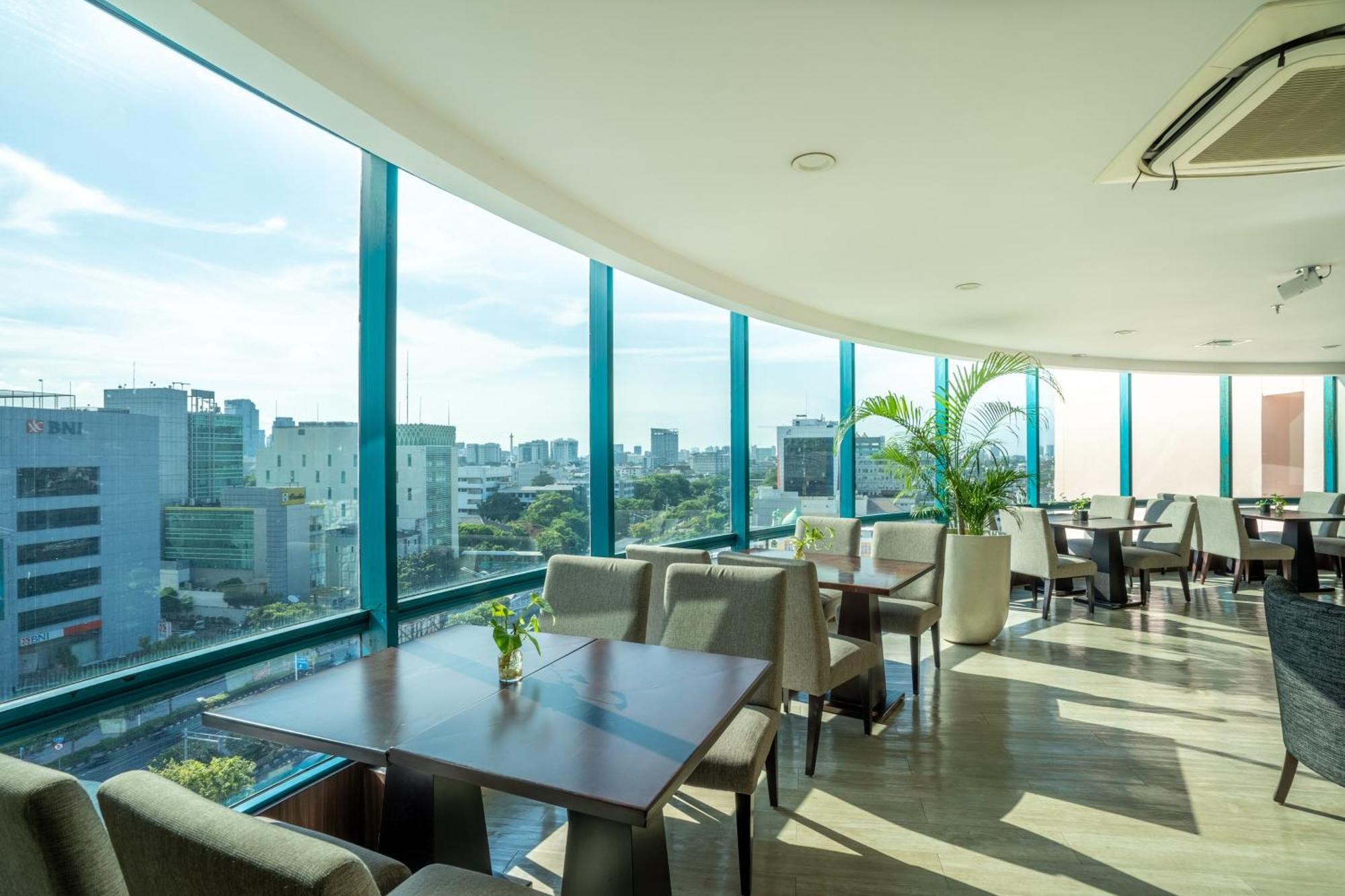 The Acacia 4* Jakarta
