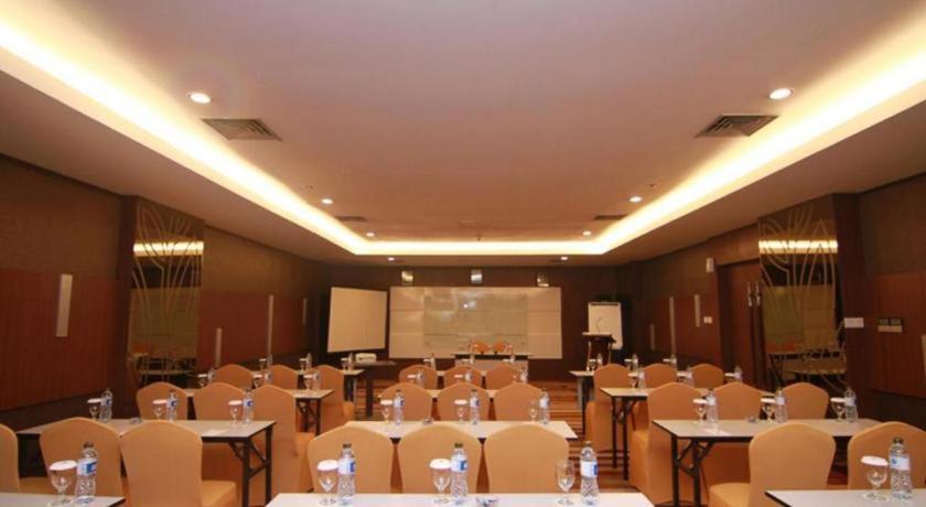 Hotel Hotel Falatehan Jakarta 3*