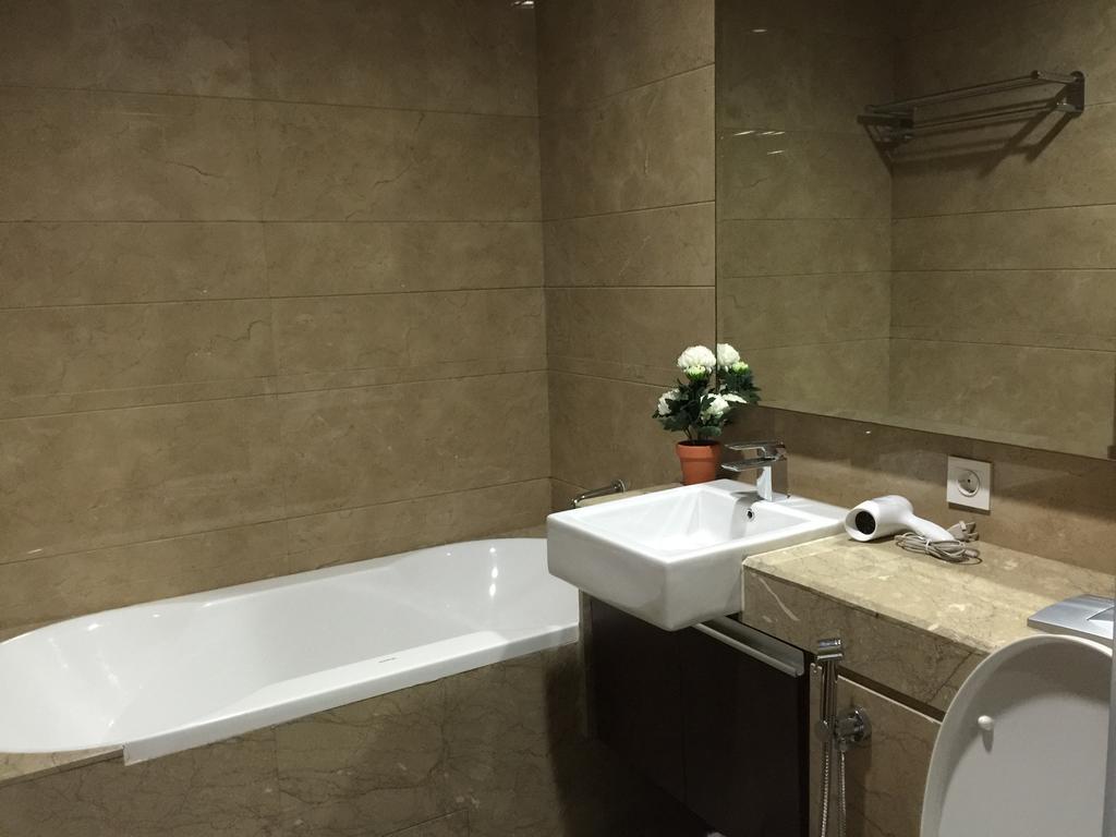 Signature @ The Windsor * Jakarta