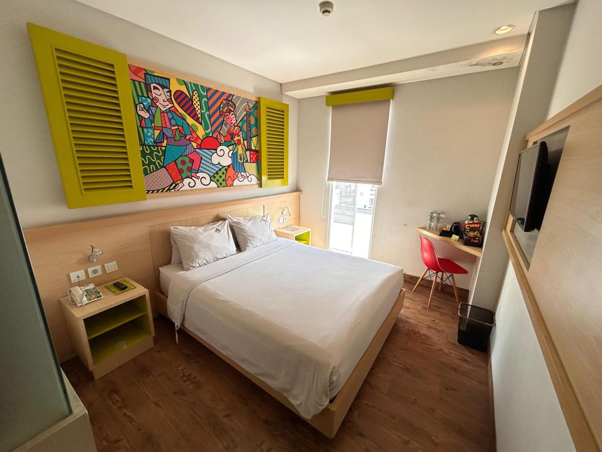 Maxonehotels.Com At Kramat 3*