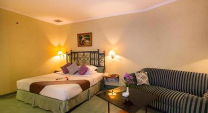 Khách sạn Classic 4*