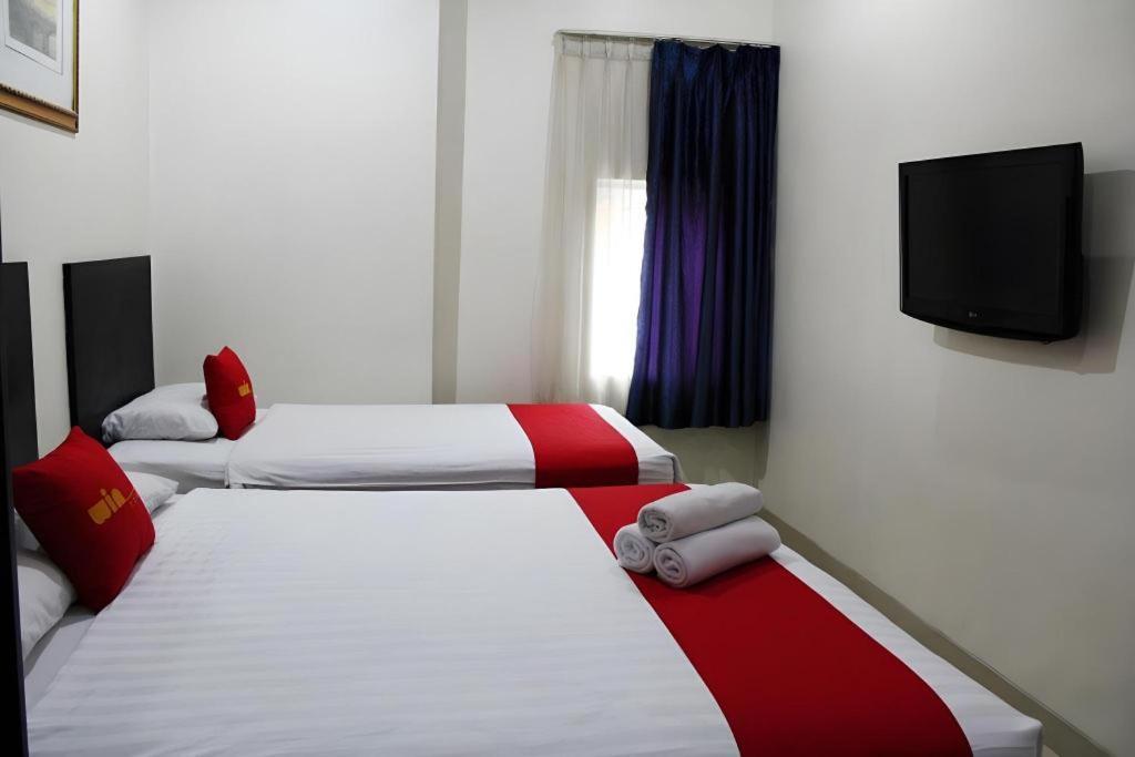 Win Blok M Khách sạn *