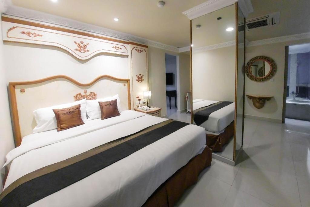 Amos Cozy Melawai 4*