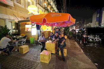 F Jakarta