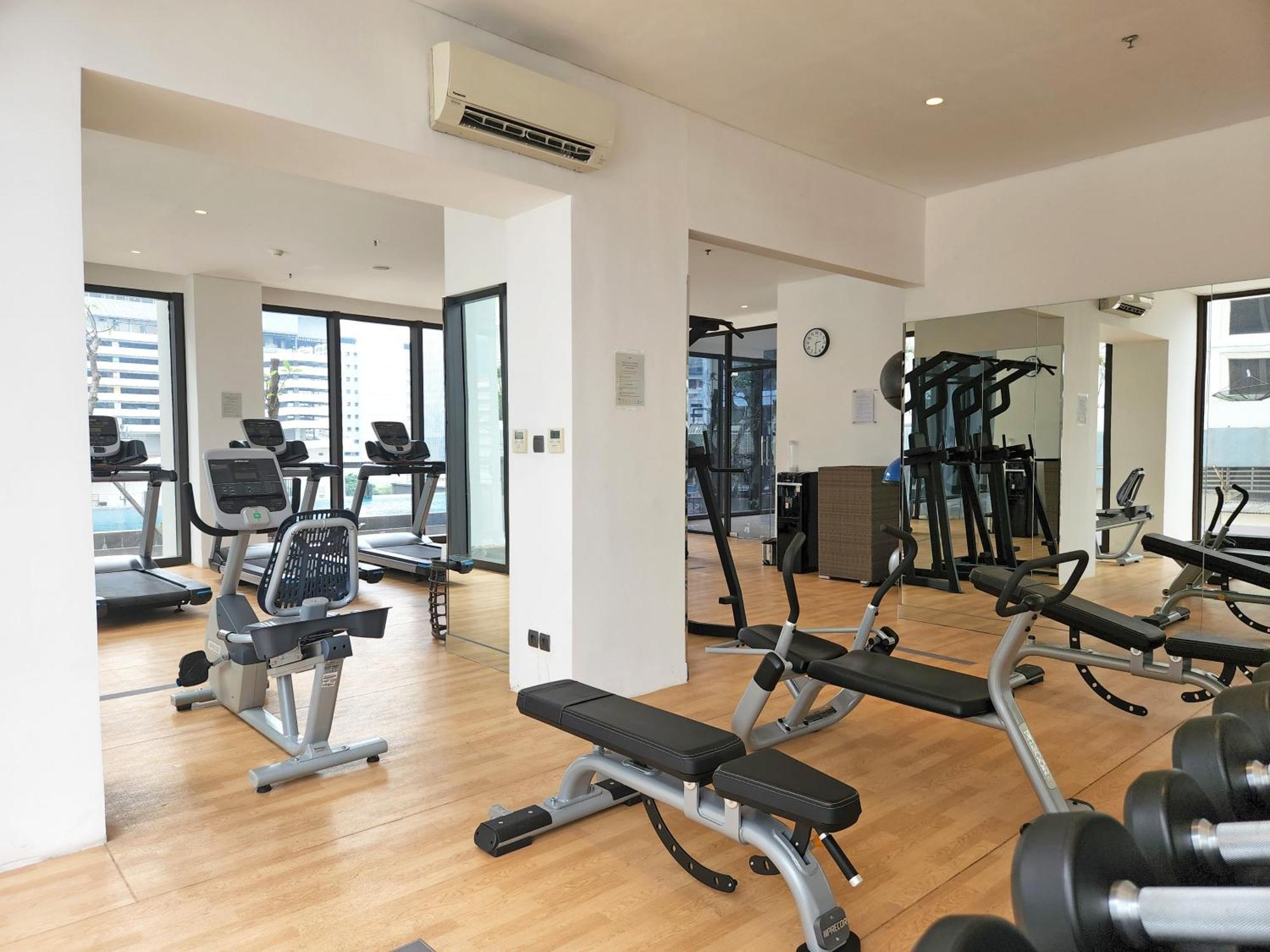 Mangkuluhur Artotel Hotel 5*