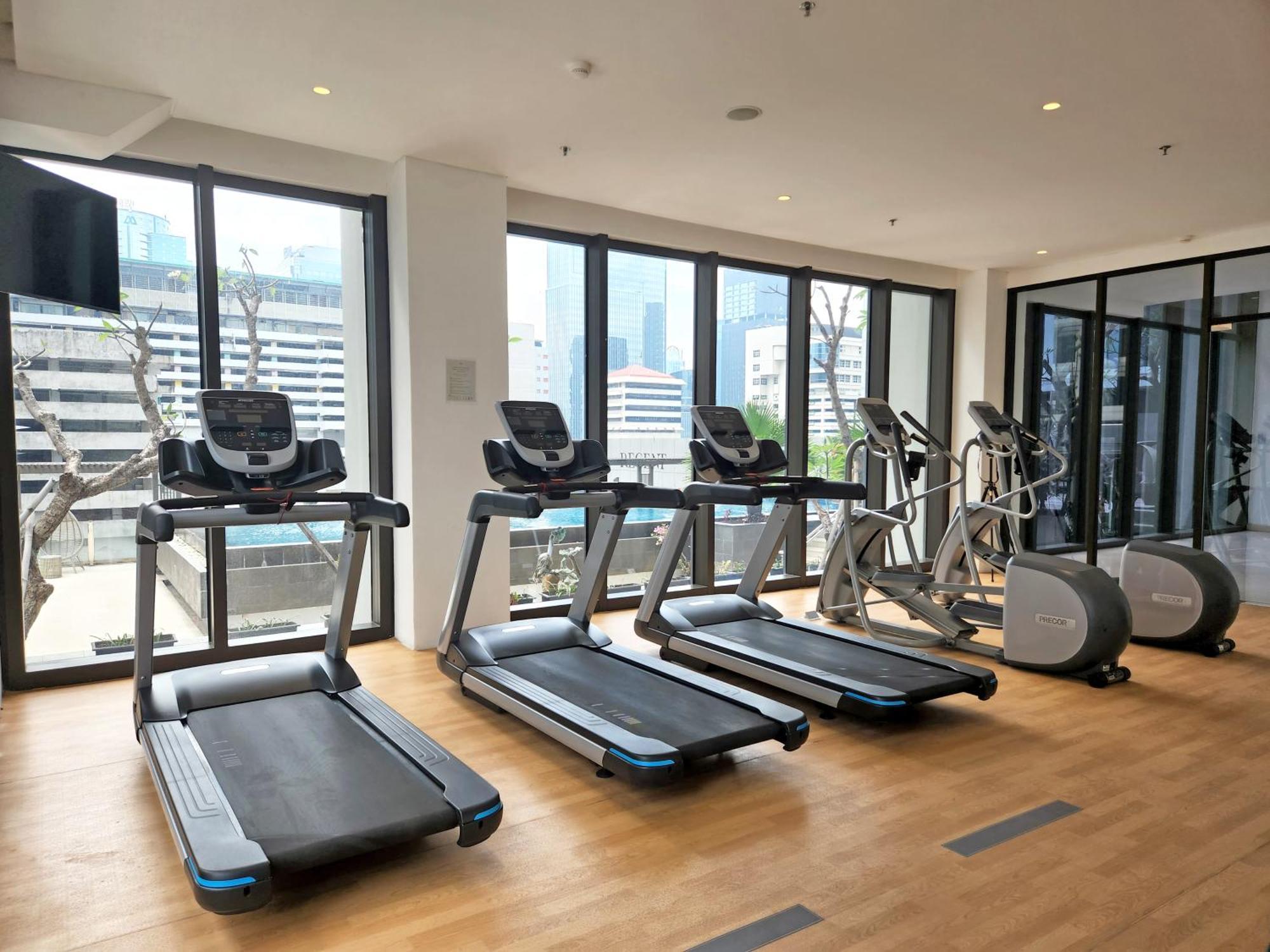 Mangkuluhur Artotel 5*