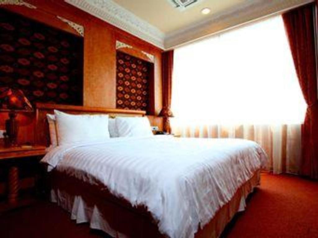 Amos Cozy Melawai 4*