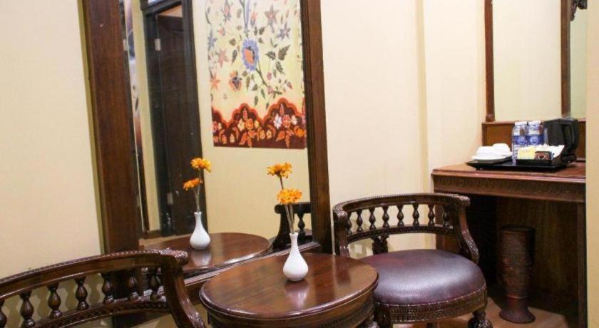 Amos Cozy Melawai Khách sạn Jakarta