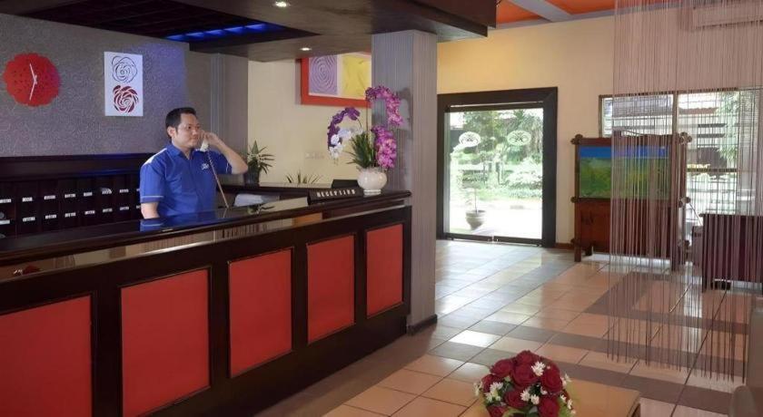 Hotel D'Arcici Hotel Plumpang