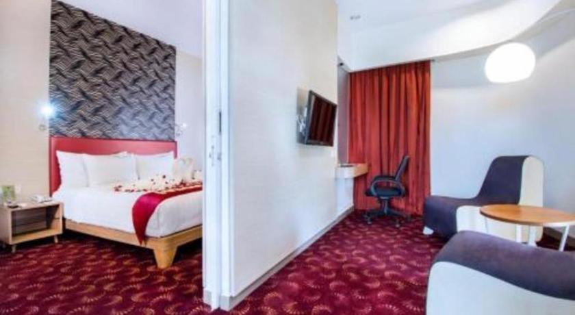 Blue Sky Petamburan Hotel 3*