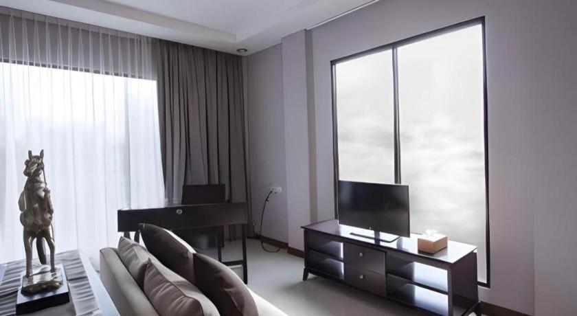 Sawana Suites Hotel