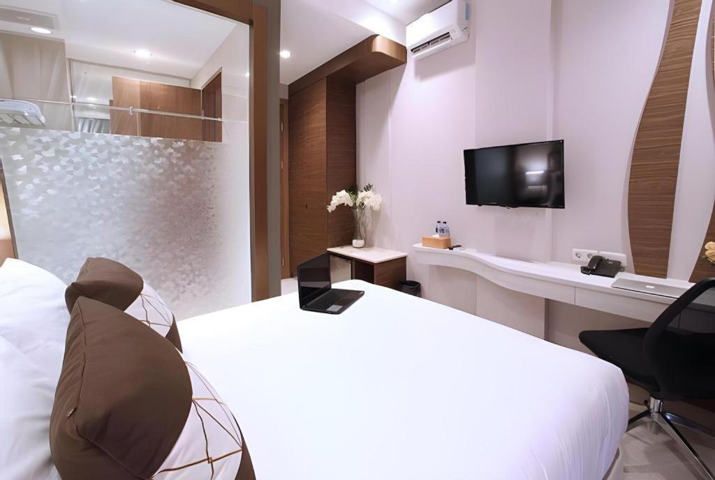 Sawana Suites Hotel Jakarta